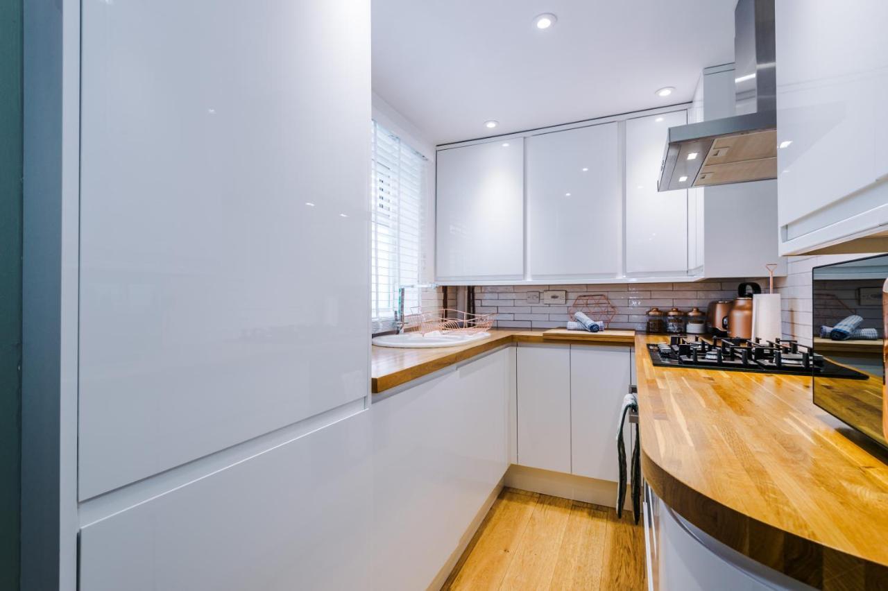 New! Gorgeous 2-Bed Home In Chester City Centre By 53 Degrees Property - Incredible Location, Ideal For Small Groups - Sleeps 6! Екстер'єр фото